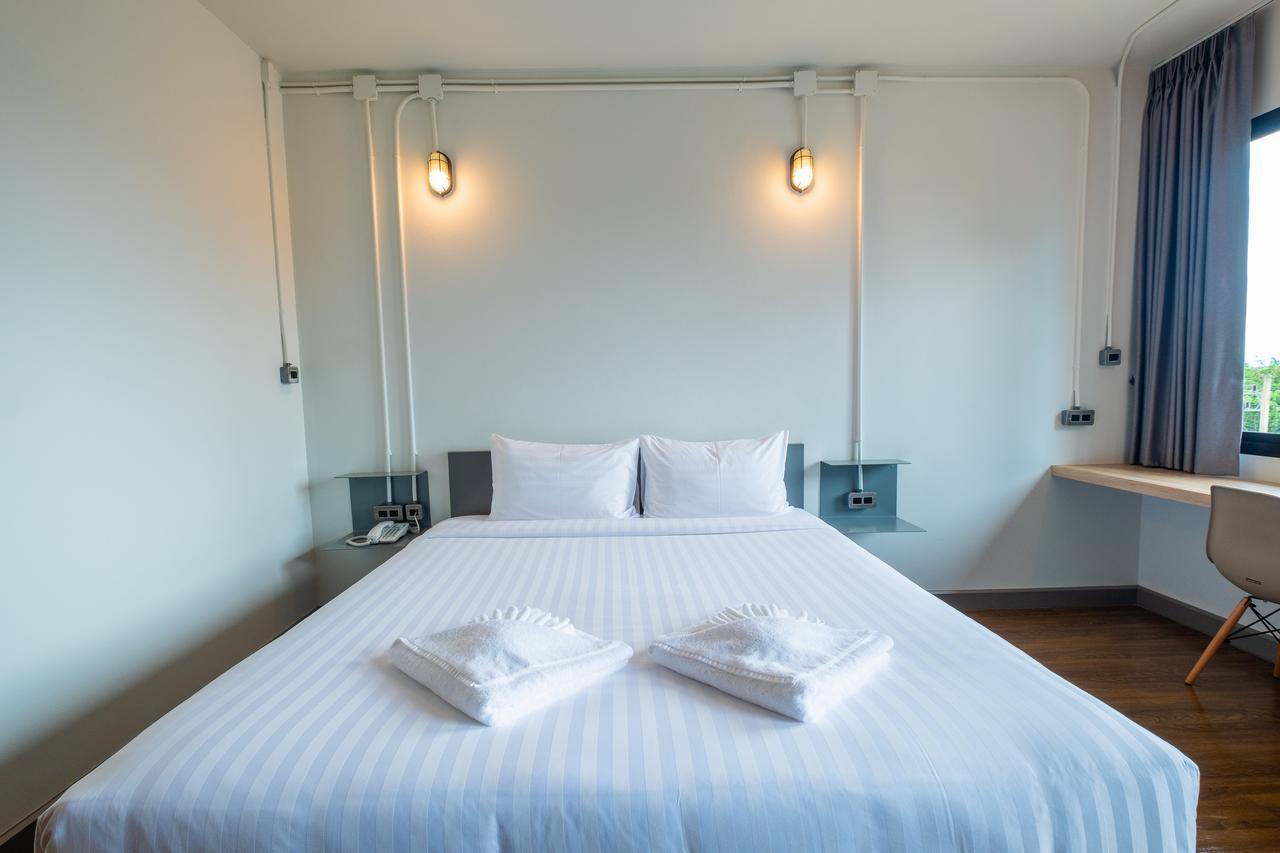 S.22 Hotel Suratthani Сурат-Тхані Екстер'єр фото
